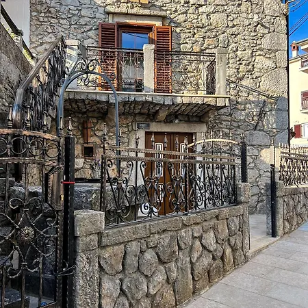 Tatil Evi Old House Njivice